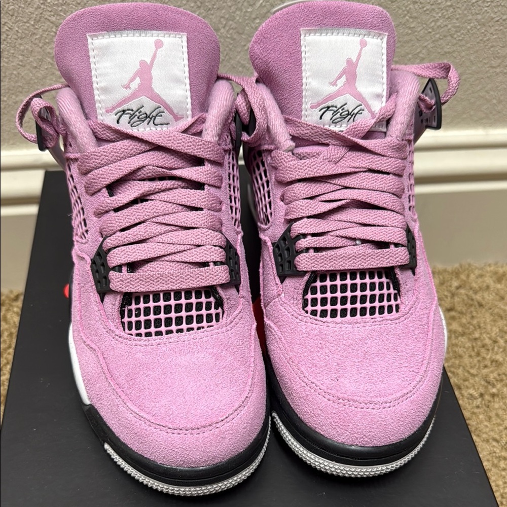 Air Jordan 4 Retro ‘Orchid’ AQ9129- SIZE 6